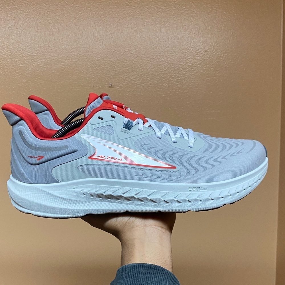 Altra Torin 7 “Light Gray Red White” Men’s Running Sneakers Size 12 Medium